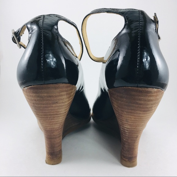 American Eagle 🦅 Patent Leather Open Toe Wedge - Picture 5 of 7